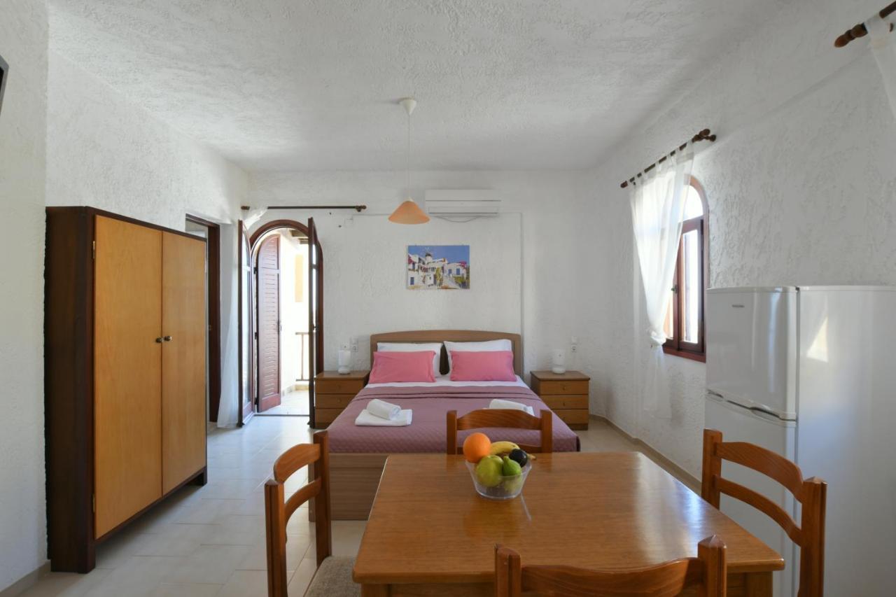 Galini Apartments Achlia エクステリア 写真
