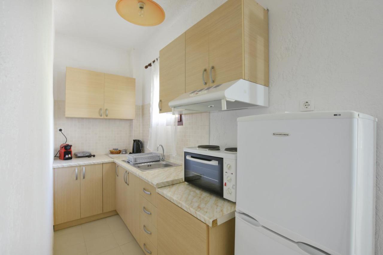 Galini Apartments Achlia エクステリア 写真