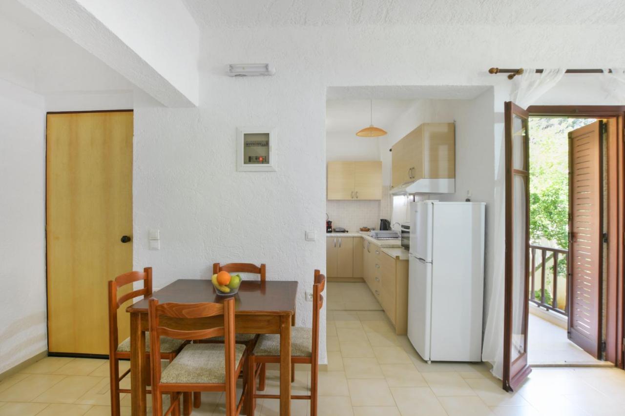 Galini Apartments Achlia エクステリア 写真