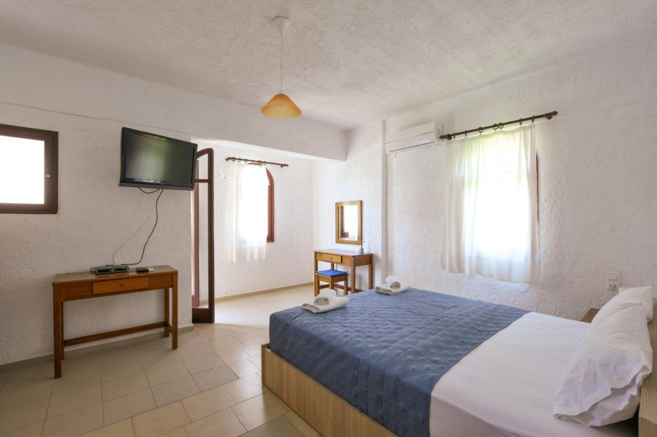 Galini Apartments Achlia エクステリア 写真